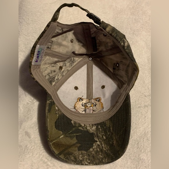 Camo Bear Grizztrick hat with Tags - Picture 7 of 8